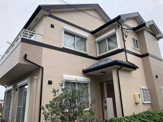 【岡崎市O様邸】ラジカル制御型塗料パーフェクトトップで外壁塗装、遮熱断熱塗料キルコで屋根塗装！