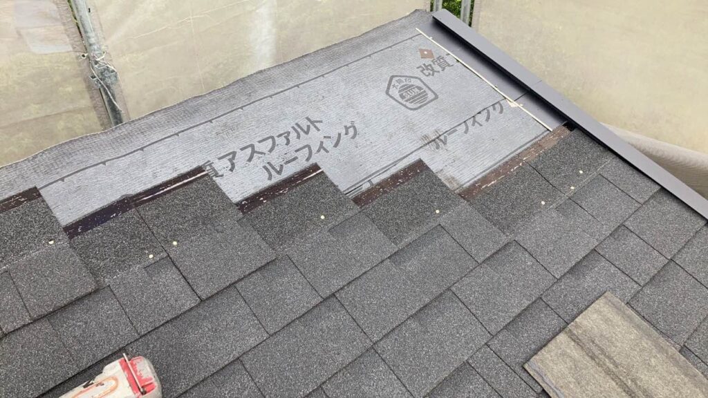 アスファルトシングルを使用した屋根カバー工法についてご紹介！