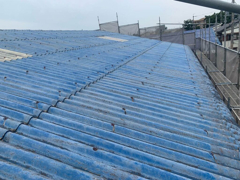 カナルペイントの施工実績～倉庫の屋根編～をご紹介🎨