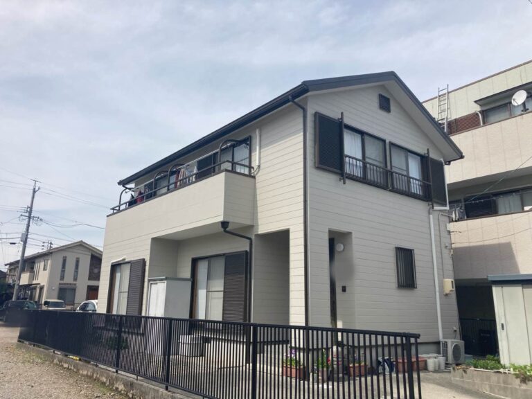【岡崎市K様邸】セミフロンアクアⅡで外壁塗装、スーパーガルテクトで屋根カバー工法を行いました！